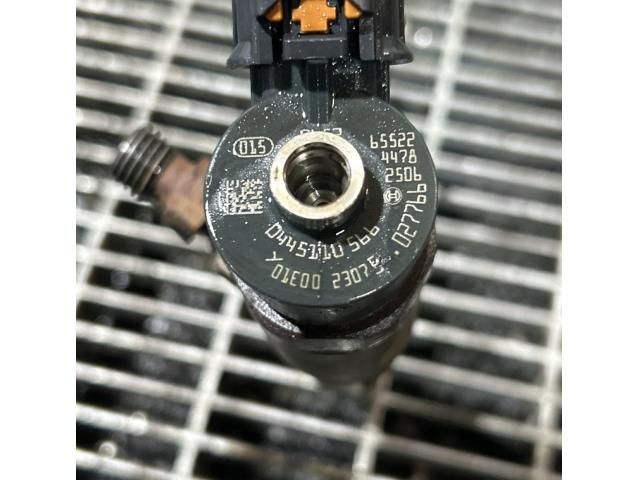 bontott CITROËN C4 CACTUS Porlasztó (1 db)