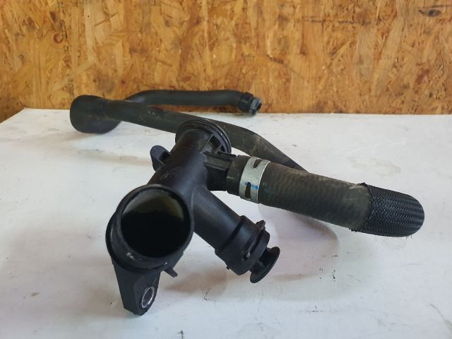 bontott CITROËN C4 CACTUS Vízcső