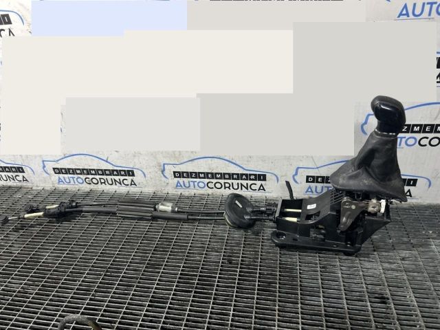 bontott CITROËN C4 CACTUS Váltó Kulissza