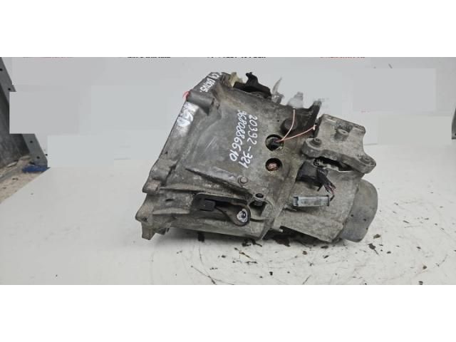 bontott CITROËN C4 CACTUS Váltó (Mechanikus)