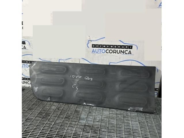 bontott CITROËN C4 CACTUS Bal első Ajtó Díszléc