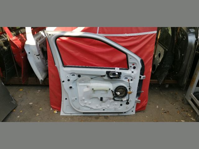 bontott CITROËN C4 CACTUS Bal első Ajtó (Részeivel)