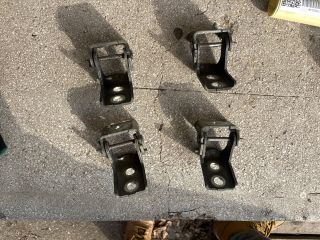 bontott CITROËN C4 CACTUS Bal első Zsanér