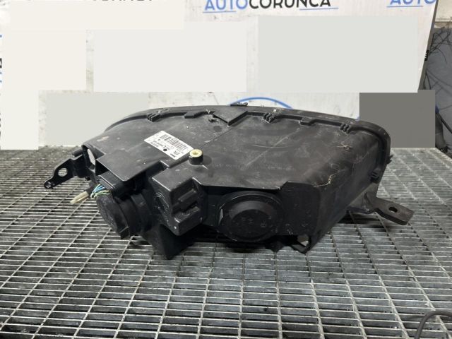 bontott CITROËN C4 CACTUS Bal Fényszóró