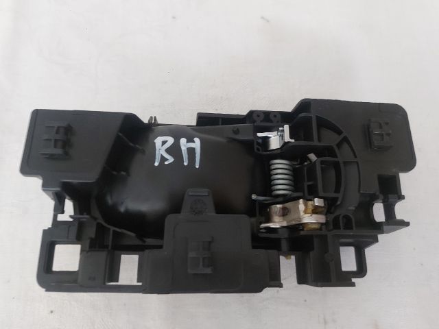 bontott CITROËN C4 CACTUS Bal hátsó Belső Kilincs