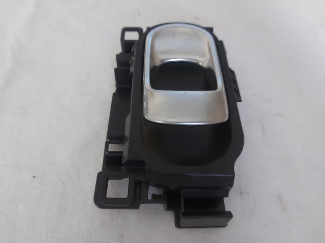 bontott CITROËN C4 CACTUS Bal hátsó Belső Kilincs