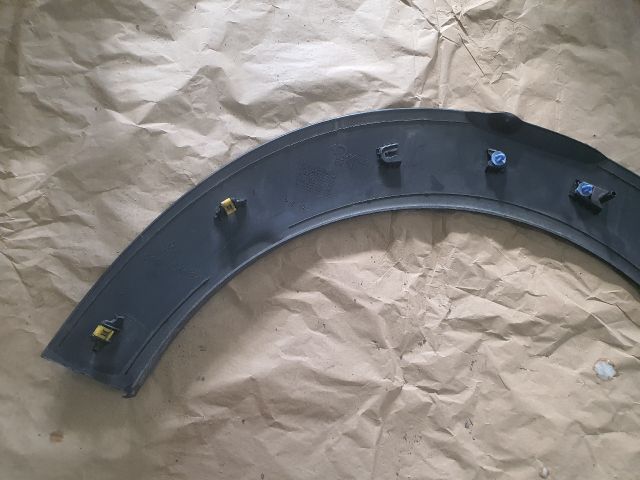 bontott CITROËN C4 CACTUS Bal hátsó Sárvédő Díszléc