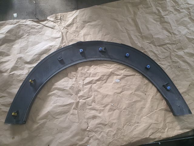 bontott CITROËN C4 CACTUS Bal hátsó Sárvédő Díszléc