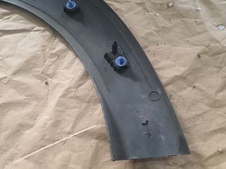 bontott CITROËN C4 CACTUS Bal hátsó Sárvédő Díszléc