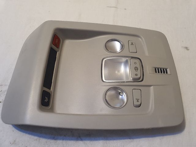 bontott CITROËN C4 CACTUS Beltér Világítás Első