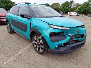 bontott CITROËN C4 CACTUS Biztosítéktábla Csomagtér