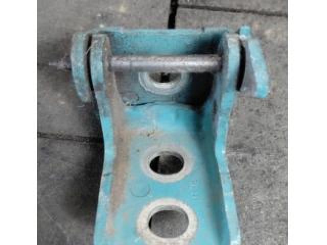 bontott CITROËN C4 CACTUS Csomagtérajtó Jobb Zsanér