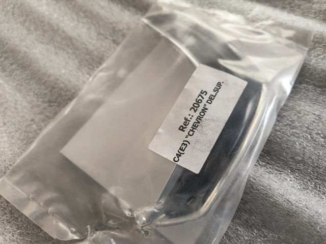 bontott CITROËN C4 CACTUS Első Embléma