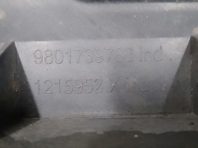 bontott CITROËN C4 CACTUS Első Lökhárító Alsó (Műanyag)