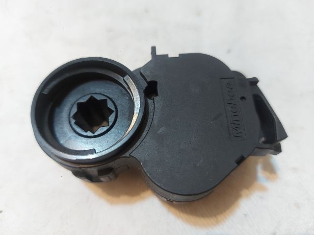 bontott CITROËN C4 CACTUS Fűtés Állító Motor