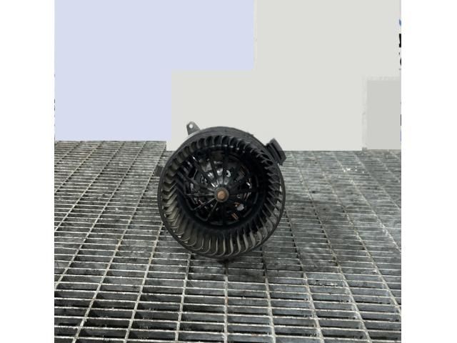 bontott CITROËN C4 CACTUS Fűtőmotor (Klímás)