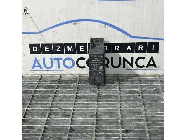 bontott CITROËN C4 CACTUS Izzító Relé
