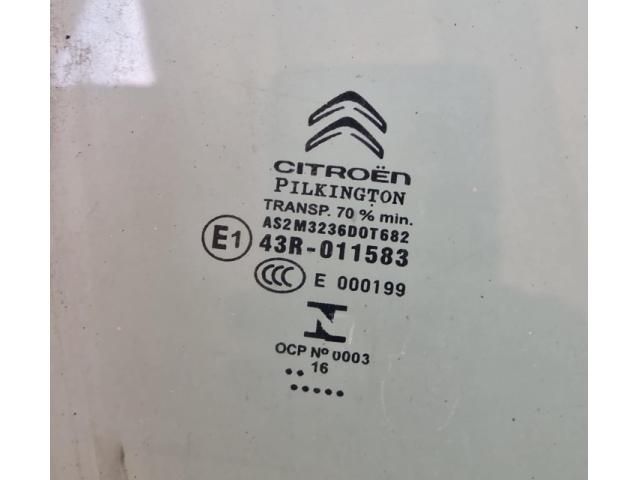 bontott CITROËN C4 CACTUS Jobb első Ablak