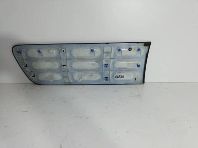 bontott CITROËN C4 CACTUS Jobb első Ajtó Díszléc