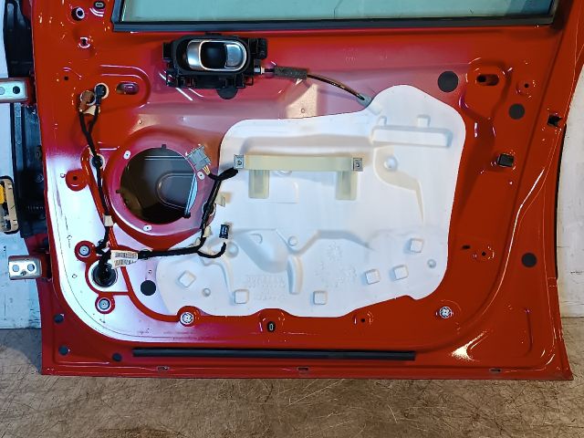 bontott CITROËN C4 CACTUS Jobb első Ajtó (Részeivel)