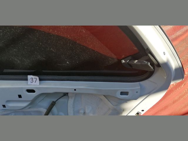 bontott CITROËN C4 CACTUS Jobb hátsó Ajtó (Részeivel)