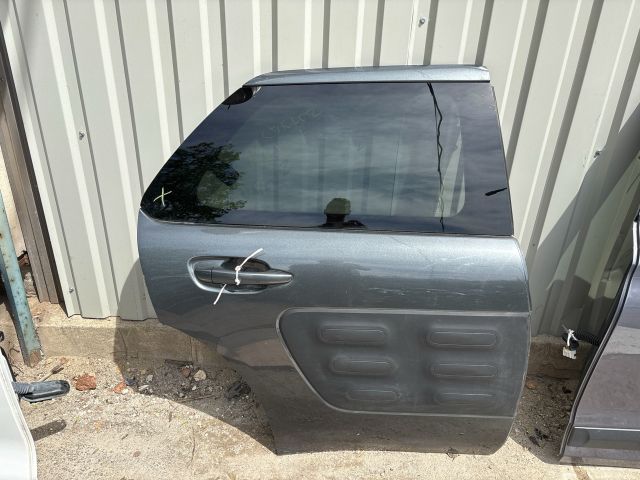 bontott CITROËN C4 CACTUS Jobb hátsó Ajtó (Részeivel)