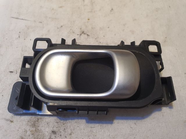 bontott CITROËN C4 CACTUS Jobb hátsó Belső Kilincs