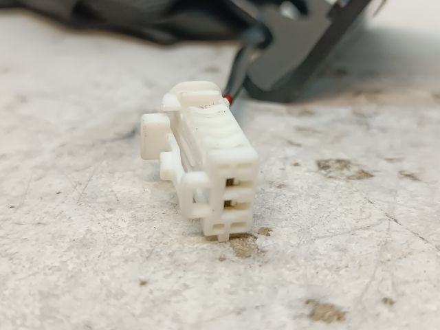 bontott CITROËN C4 CACTUS Jobb hátsó Biztonsági Öv