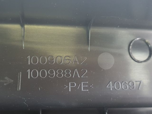 bontott CITROËN C4 CACTUS Jobb hátsó Csomagtér Burkolat (Műanyag)