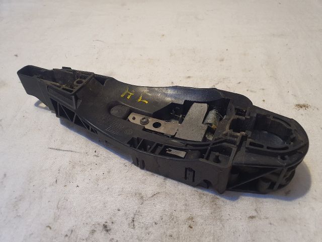 bontott CITROËN C4 CACTUS Jobb hátsó Külső Kilincsfészek