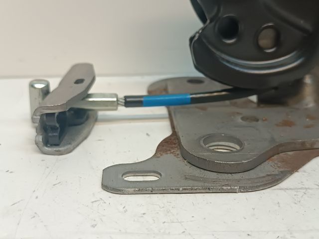 bontott CITROËN C4 CACTUS Kézifék Kar