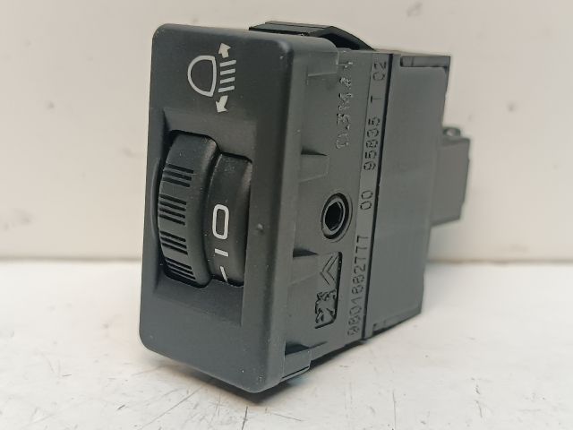 bontott CITROËN C4 CACTUS Műszerfal Fényerő Szabályzó