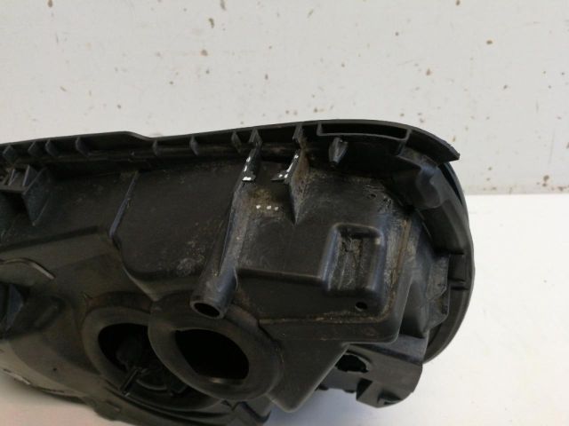 bontott CITROËN C4 CACTUS Tankajtó