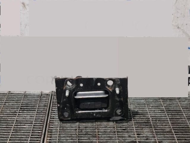 bontott CITROËN C4 CACTUS Tartó Bak