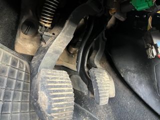 bontott CITROËN C4 Csomagtérajtó Gumikéder