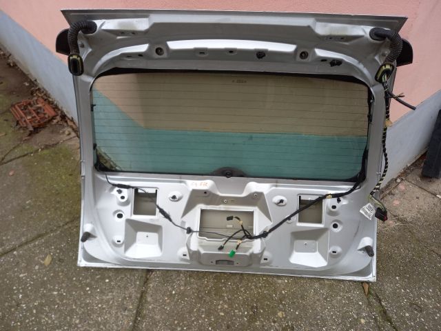 bontott CITROËN C4 Csomagtérajtó (Üres lemez)