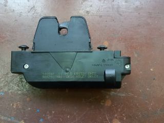 bontott CITROËN C4 Csomagtérajtó Zárszerkezet