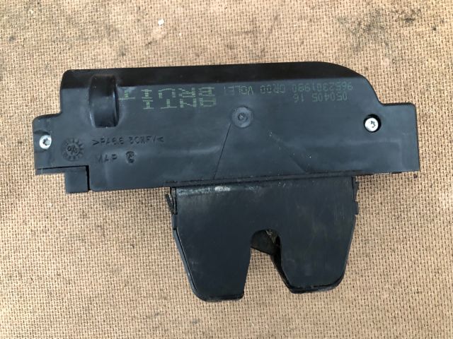 bontott CITROËN C4 Csomagtérajtó Zárszerkezet