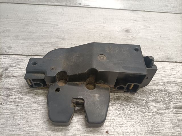 bontott CITROËN C4 Csomagtérajtó Zárszerkezet