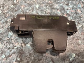 bontott CITROËN C4 Csomagtérajtó Zárszerkezet