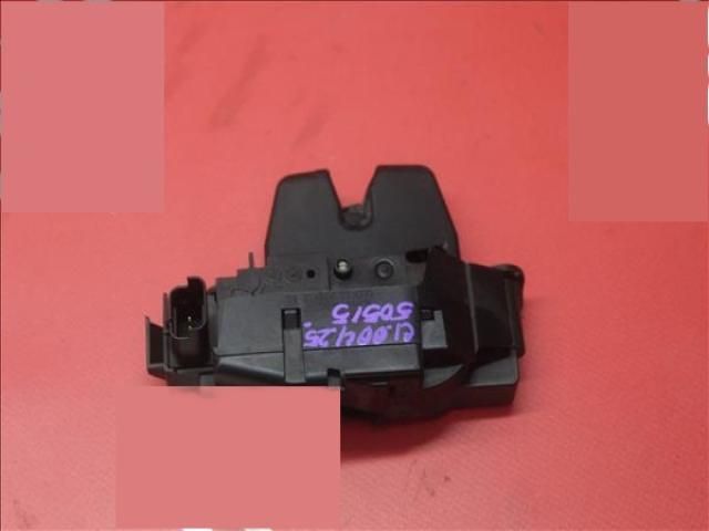 bontott CITROËN C4 Csomagtérajtó Zárszerkezet