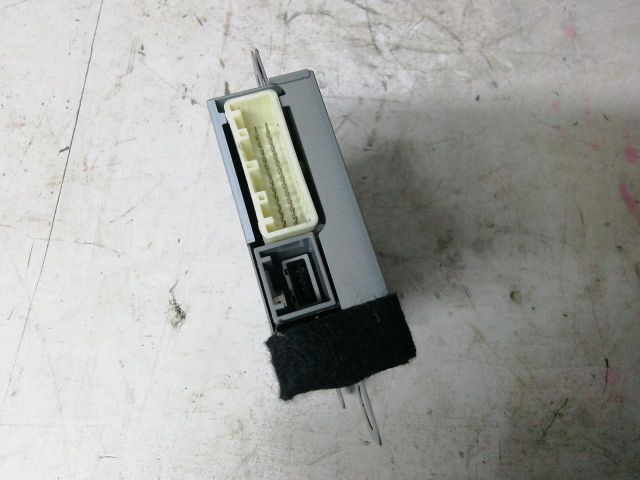 bontott CITROËN C4 Elektronika (Magában)