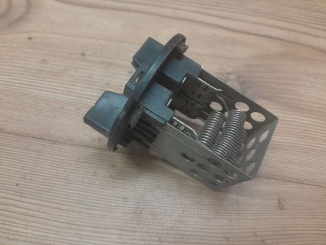 bontott CITROËN C4 Előtét Ellenállás Fűtőmotor