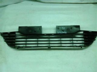 bontott CITROËN C4 Első Lökhárító Alsó Középső Díszrács