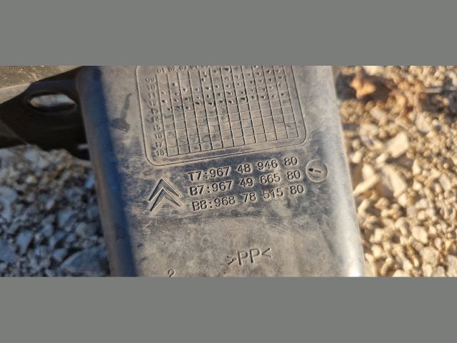 bontott CITROËN C4 Első Lökhárító Alsó (Műanyag)