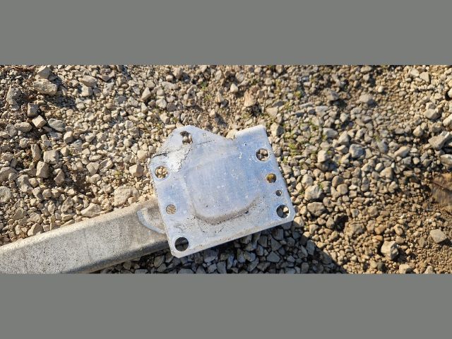 bontott CITROËN C4 Első Lökhárító Merevítő (Fém)