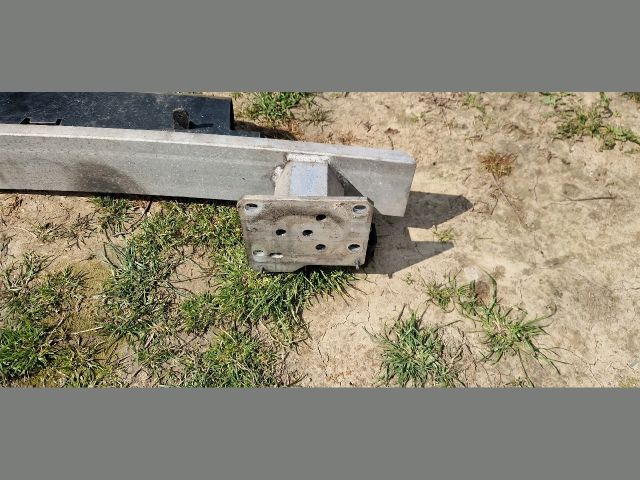 bontott CITROËN C4 Első Lökhárító Merevítő (Fém)