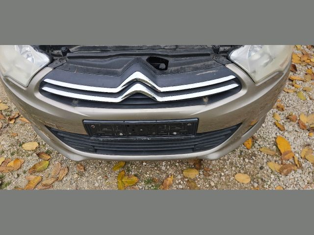 bontott CITROËN C4 Első Lökhárító (Részeivel)