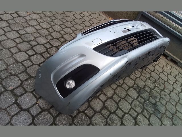 bontott CITROËN C4 Első Lökhárító (Részeivel)