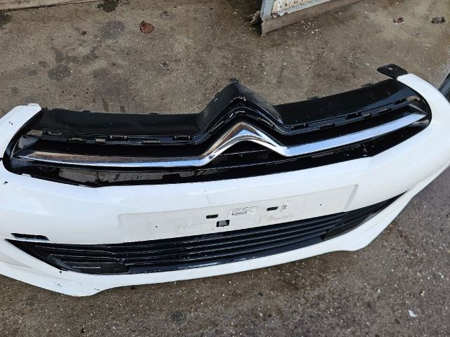 bontott CITROËN C4 Első Lökhárító (Részeivel)